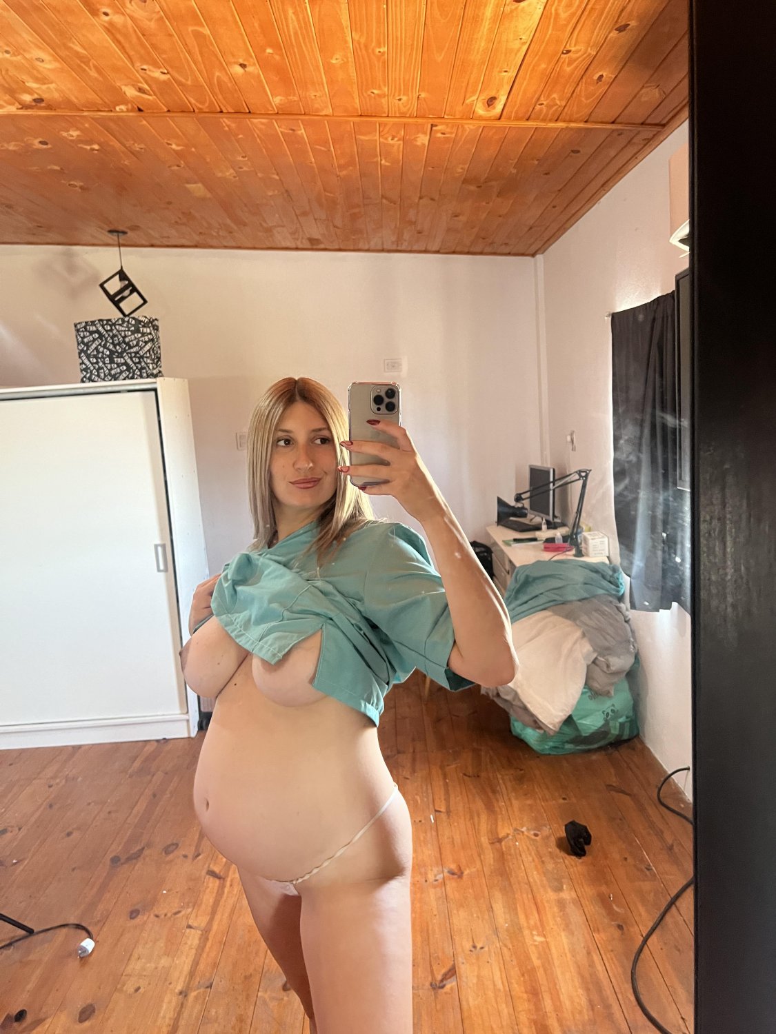 Loira grávida pelada mostrando que uma futura mamãe também saber ser muito sexy #230542